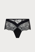 Adorable En Sexy Shorty