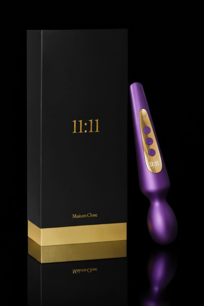 Maison Close 11:11 Silicone Clitoral Stimulating Wand Purple/Gold
