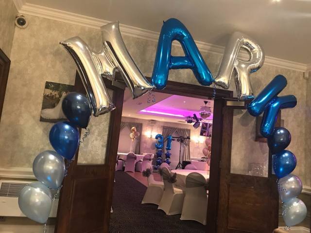 Custom Name/Number Balloon Arch