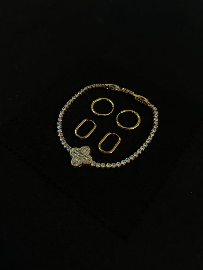 Flexagain’s Aurum Flower Bracelet Set