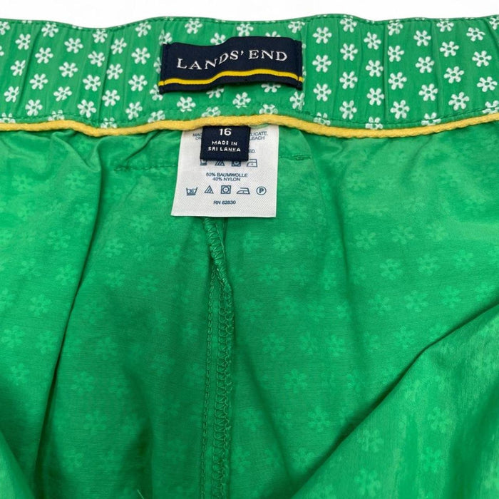 Lands end green