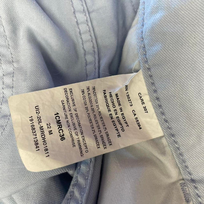 Lee light blue capri jeans