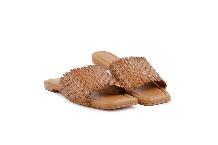 Lyon Tan Weaved Slide