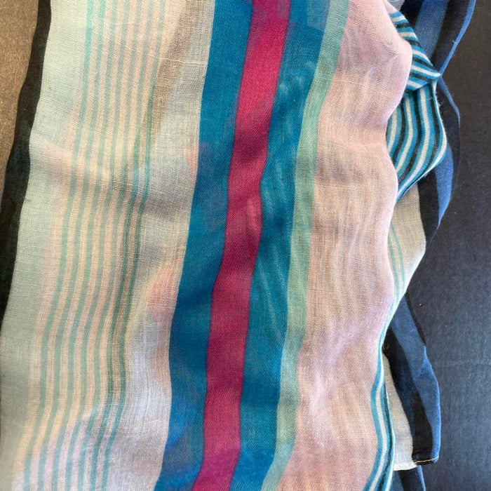 Multicoloured striped scarf