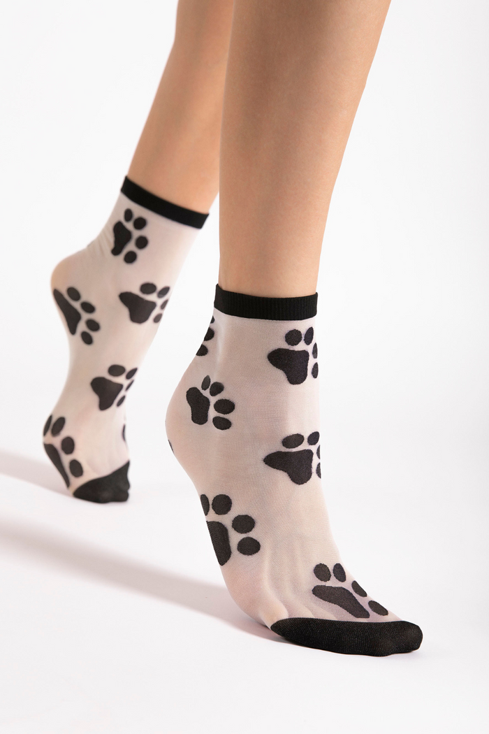 FiORE Pawpaw White & Black Animal Paw Pattern Socks 20 Denier