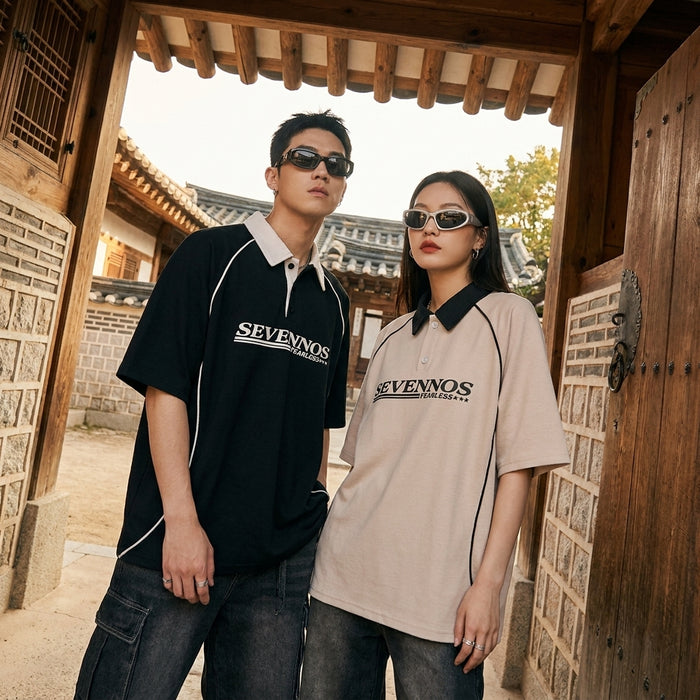Polo oversize bicolore imprimé pour un style streetwear décontracté. Mode K-fashion.