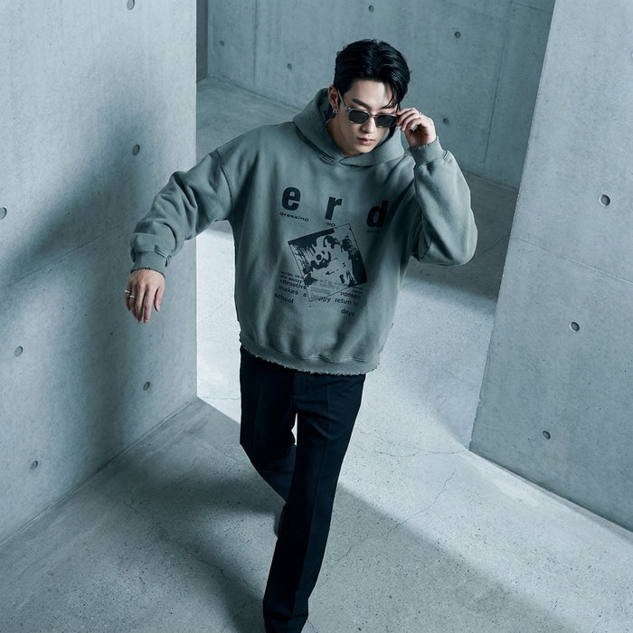 Sweat à capuche imprimé rétro gris vert pour homme - Koreanxwear