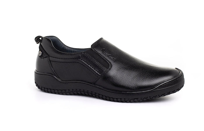 Stride Black Slip-on