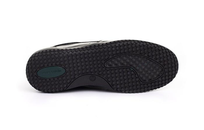 Stride Black Slip-on