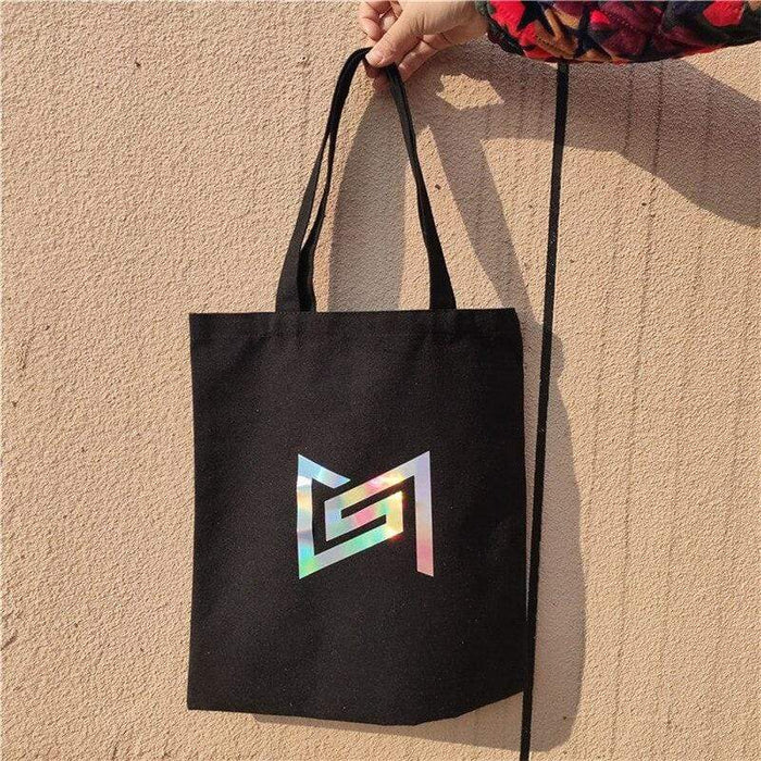 Super M Handbag