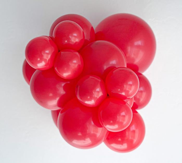Tuftex Red Latex Balloons 11 inch 100 Pack