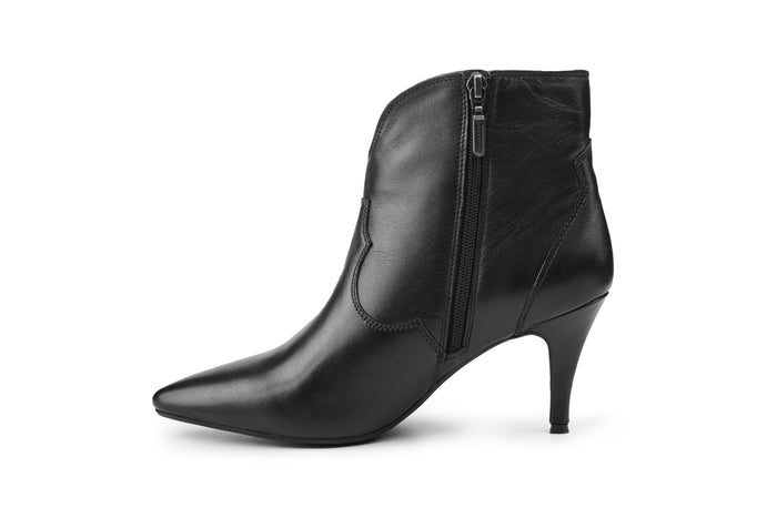 Wilde Black Stilleto Boot