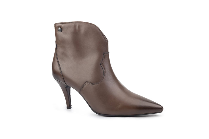 Wilde Brown Stilleto Boot
