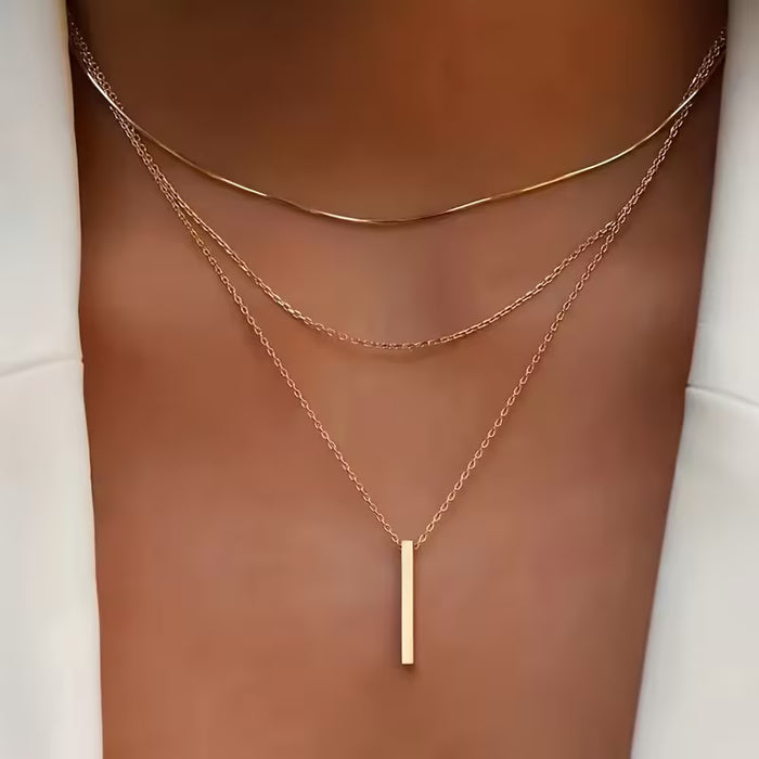 Women's Layered Chain Necklace (Gold)
