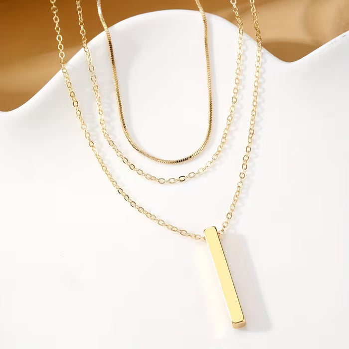Women's Layered Chain Necklace (Gold)